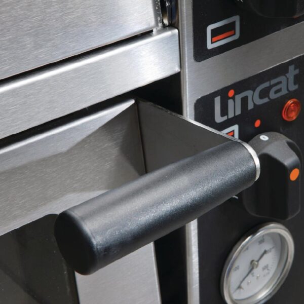 Lincat Double Deck Pizza Oven PO630-2-3P close view